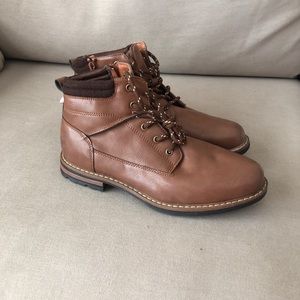 Boys Steve Madden Dress Shoes Size 5 Brand New